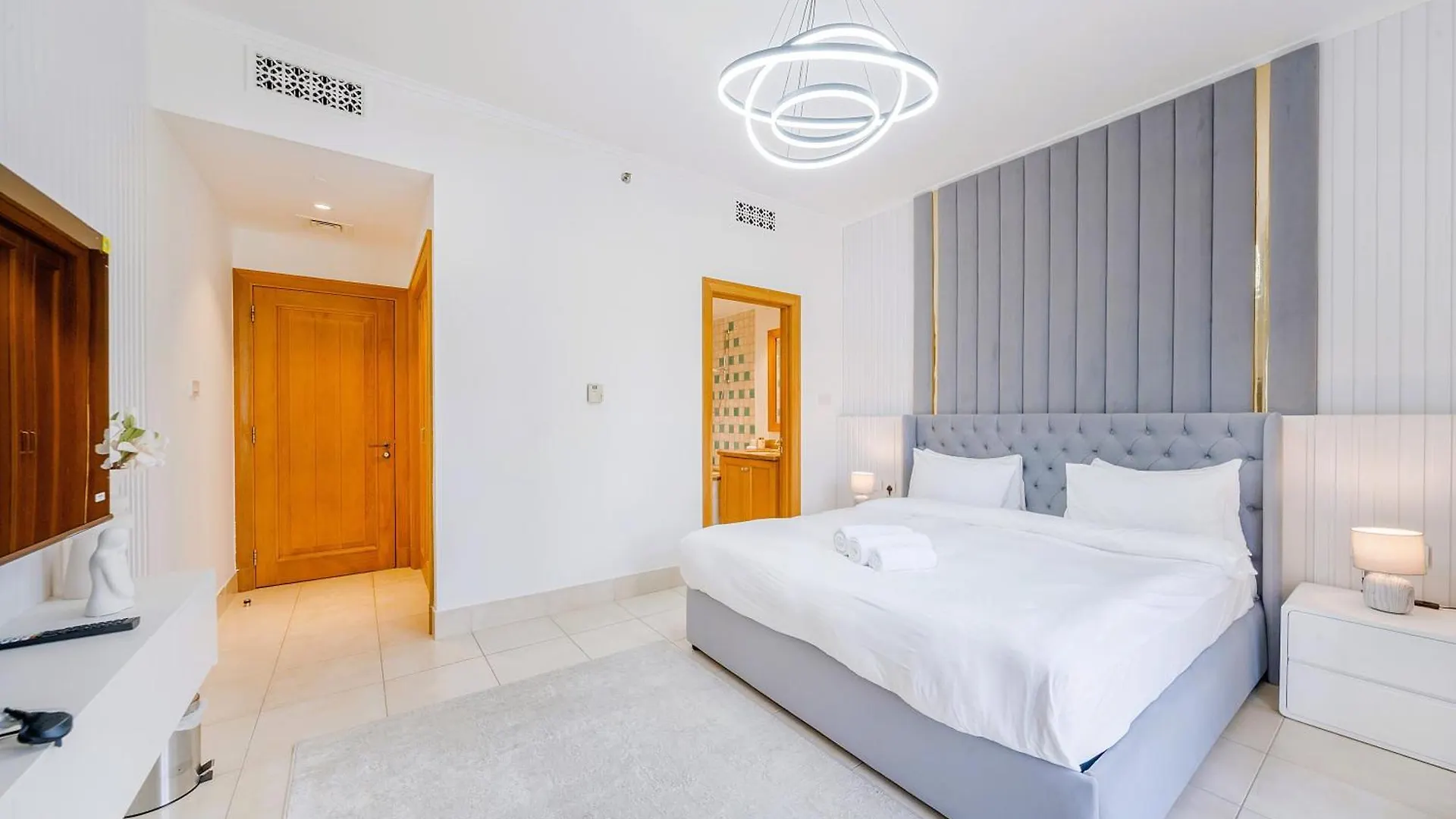 Апартаменты Downtown Burj Khalifa View Luxury 2 Bed Дубай